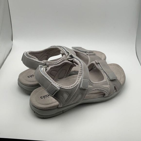 CUSHIONAIRE Women’s Comfort Footbed Outdoor Sandal Size 6.5 Wide - Picture 4 of 7